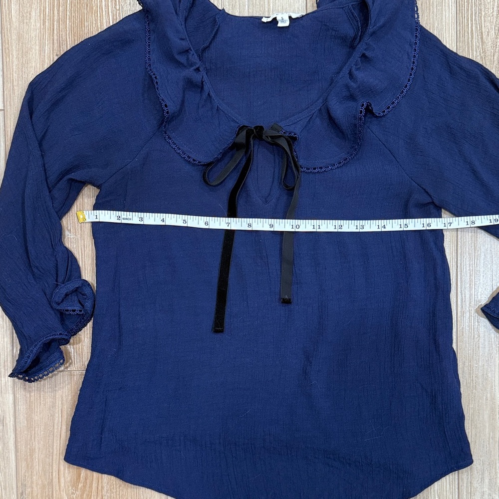 E&M Ruffle Collared Navy Blouse - Picture 6 of 7